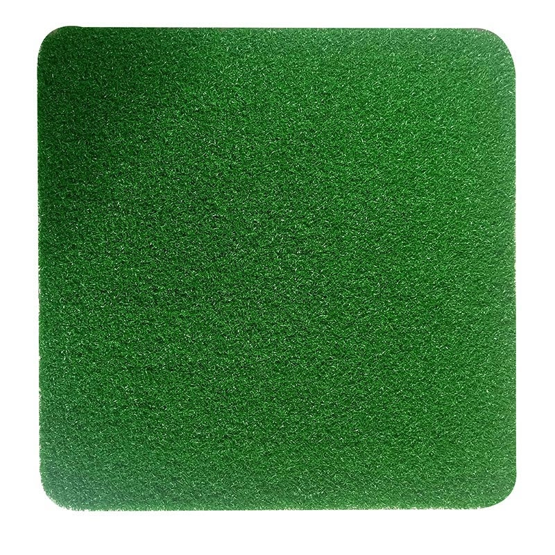 Relva curta verde de grama artificial de golfe