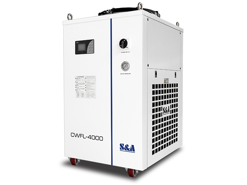 Refrigeradores de água de circuito de refrigeração duplo CWFL-4000 desempenho de refrigeração estável AC 380V 50/60Hz