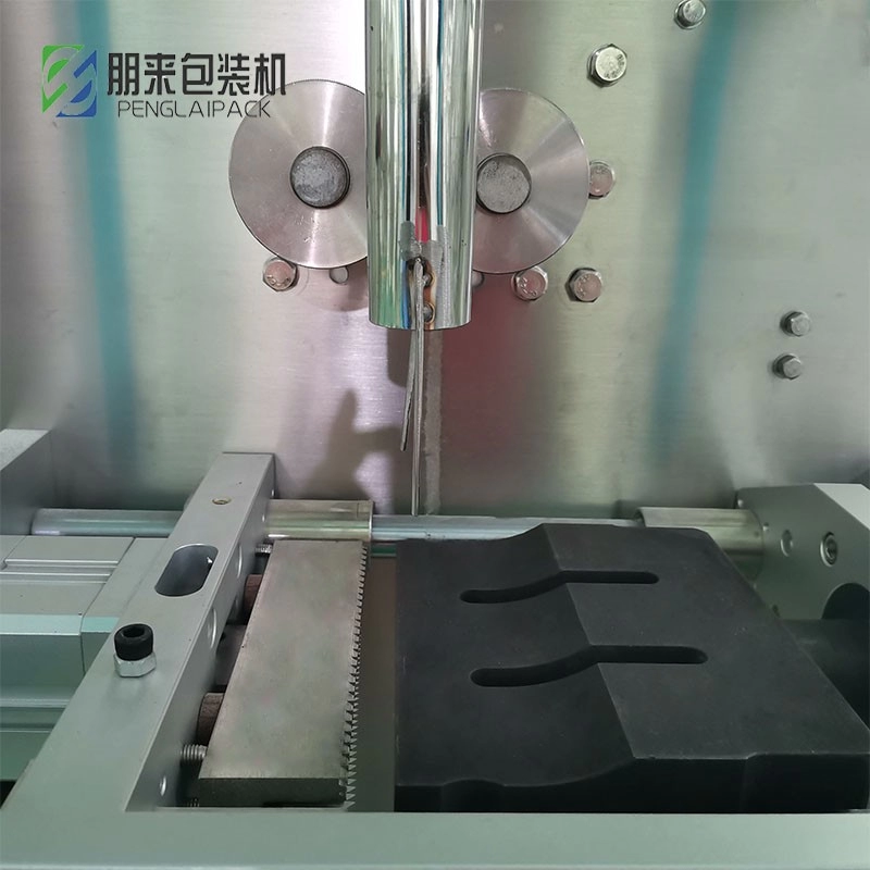 Máquina de embalagem ultrassônica de tecido não tecido granulado