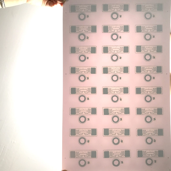 Folha de Embutimento RFID UHF de Dupla Frequência de 13,56 MHz