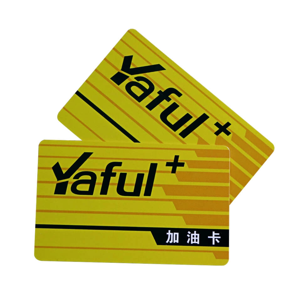 Cartões de adesão VIP de plástico PVC brilhante CR80 com painel de assinatura