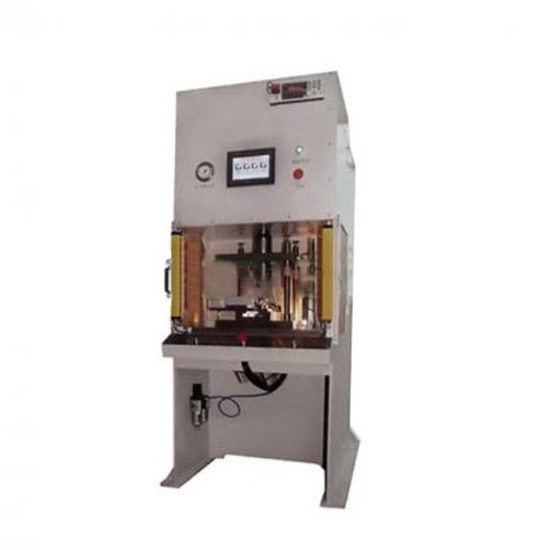 Máquina de rebitagem e prensagem de supercapacitor