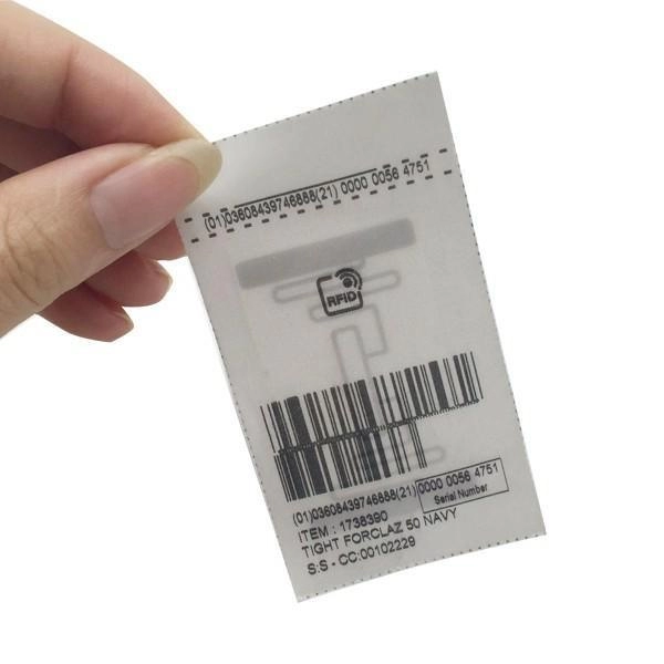 Etiquetas / etiquetas de tecido lavável RFID Apparel para gerenciamento de vestuário
