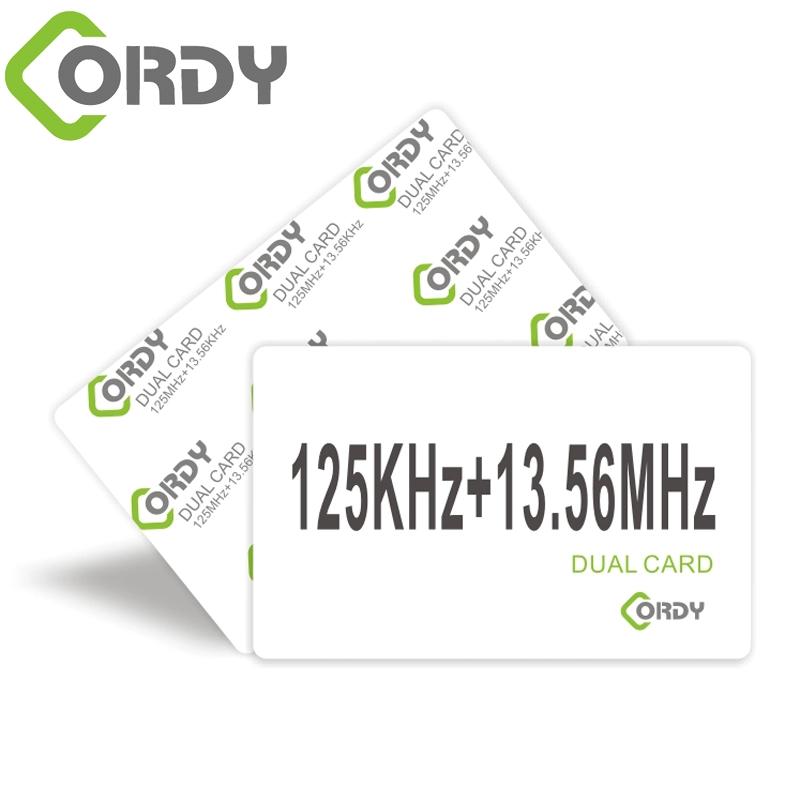Cartão híbrido RFID 13,56 MHz + cartão de 125 KHz com 2 chipsets
