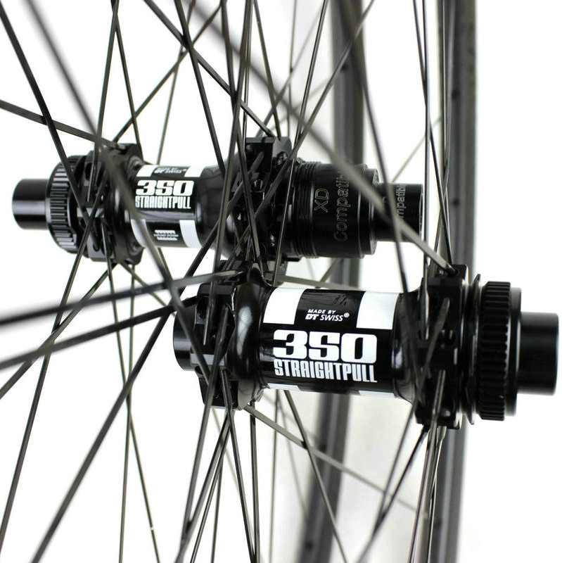 Cubo DT Swiss 350 personalizado + rodas de carbono para mountain bike com raios Sapim CX-Ray