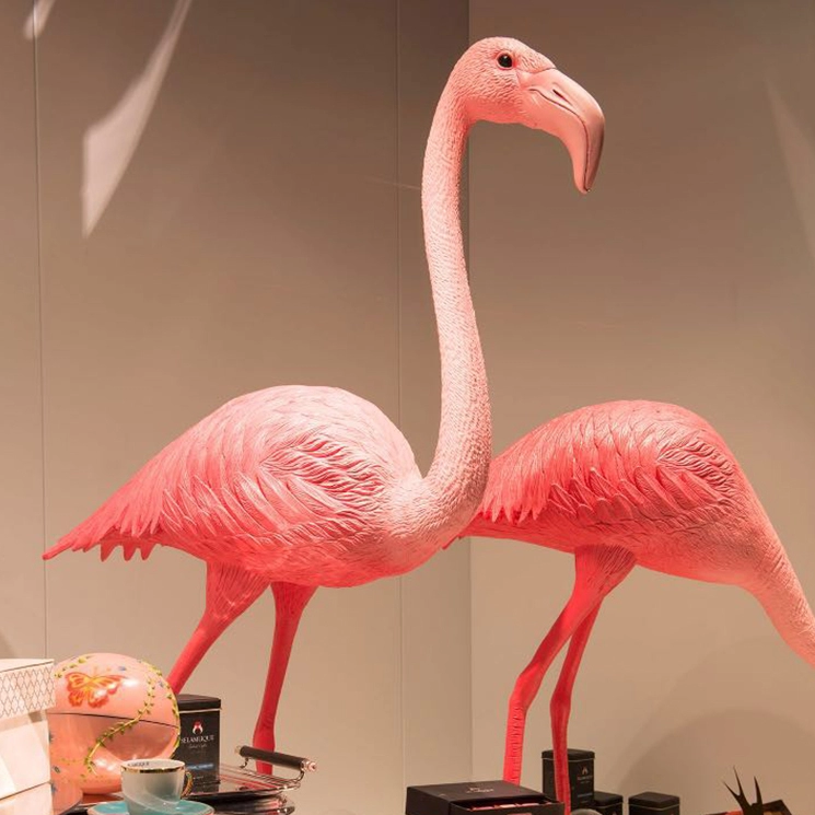 Esculturas de flamingo de material de fibra de vidro vermelho