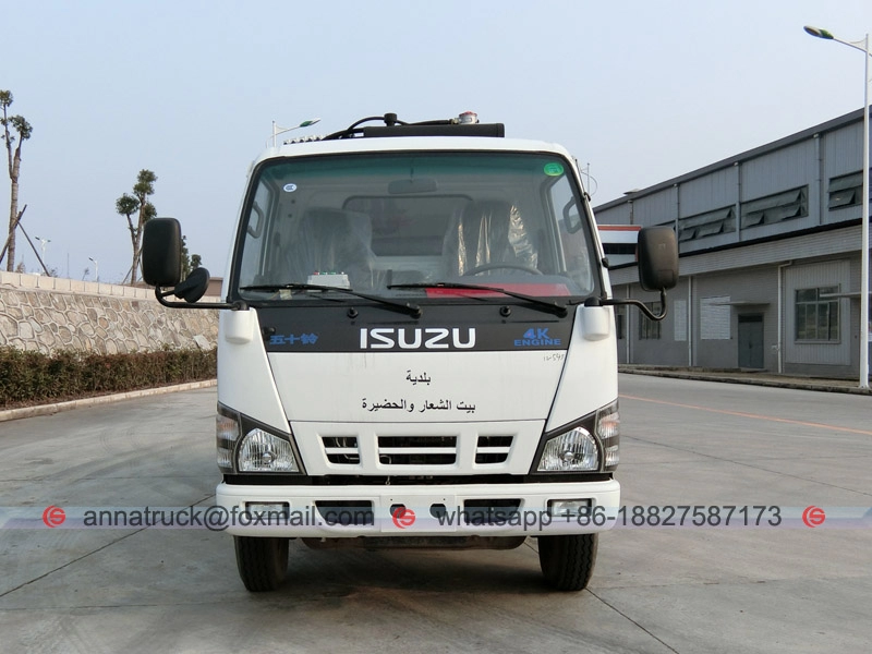 Caminhão Compactador de Lixo 6m³ ISUZU