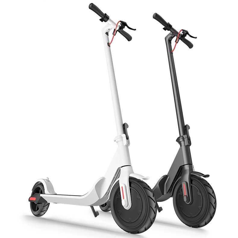 Scooters elétricos rápidos dobráveis de 8,5 polegadas e 350 W fora de estrada para adultos