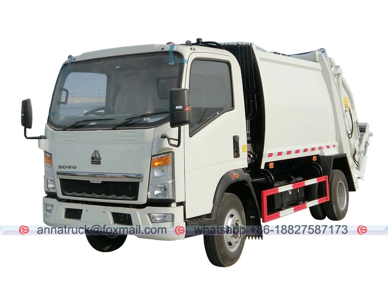 Caminhão de lixo compactador 6cbm SINOTRUK HOWO