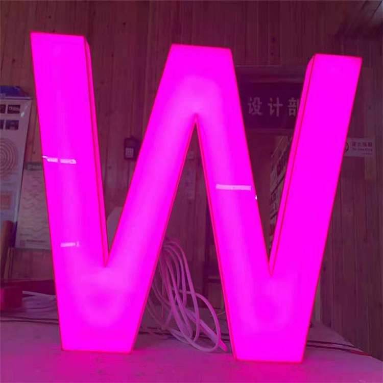 Fabricantes de palavras de néon LED modelagem diretamente personalizada