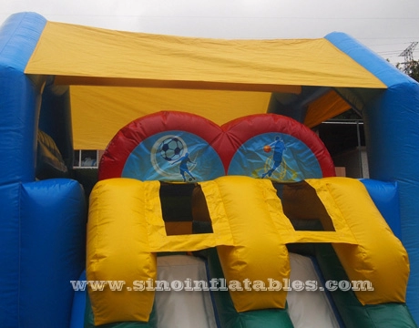 Castelo inflável inflável para crianças esportiva com escorregador certificado pela en14960 feito da melhor lona de pvc