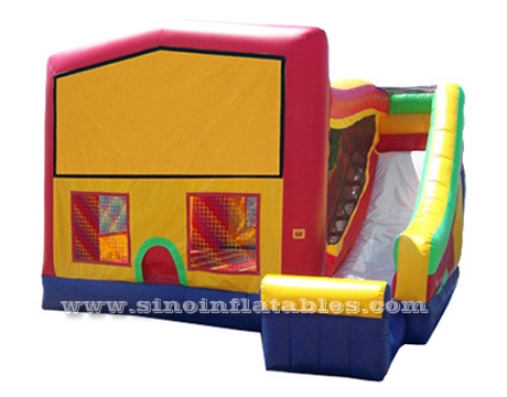 Casa de salto inflável para crianças 5 em 1 comercial com escorregador, cesta de basquete N obstáculos dentro