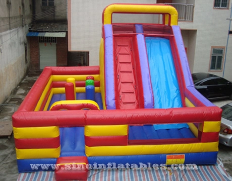Corrediça combinada inflável para crianças de tamanho grande de grau comercial com obstáculos da fábrica inflável de guangzhou