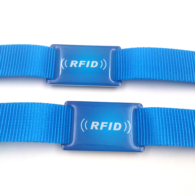 Pulseira de tecido para eventos RFID